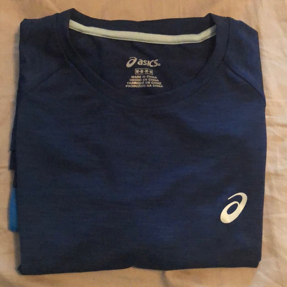 ASICS dry fit top